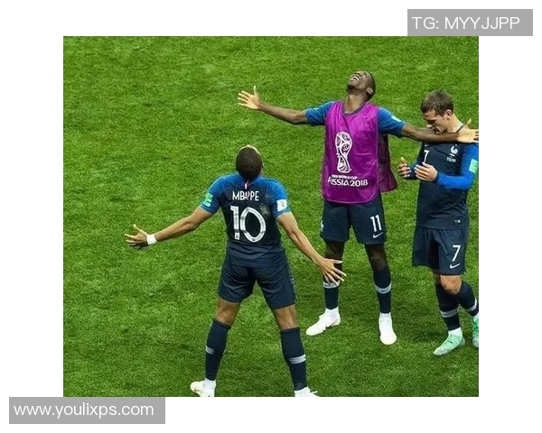 年轻足球明星崛起之路揭秘他们如何在绿茵场上迅速成名