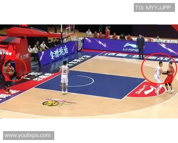 武汉篮球队防反体系解析：高效战术与团队协作的完美结合