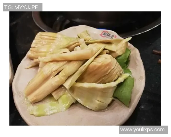 深入分析重庆篮球队阵地战战术特点与执行策略