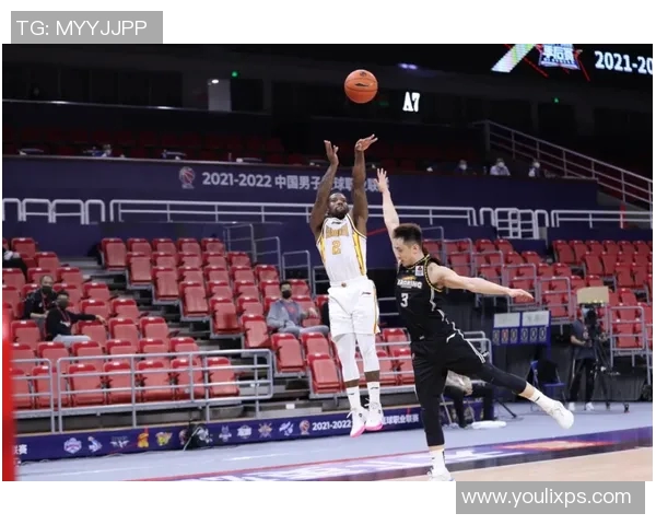 深圳篮球队在邀请赛中的力量展现与战术分析 深圳篮球队在邀请赛中的力量展现与战术分析