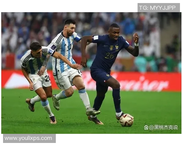 深圳足球队进攻革新之路：战术创新与球员配合的完美结合